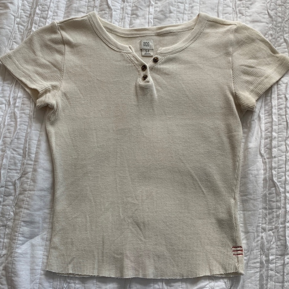 BDG Cream Short Sleeve Tee